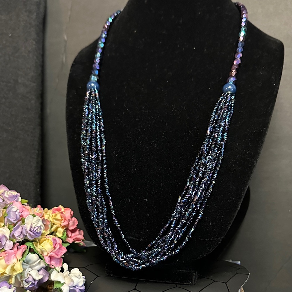 Vtge Elegant Blue peacock opalescent Beaded glass 30” Necklace #242